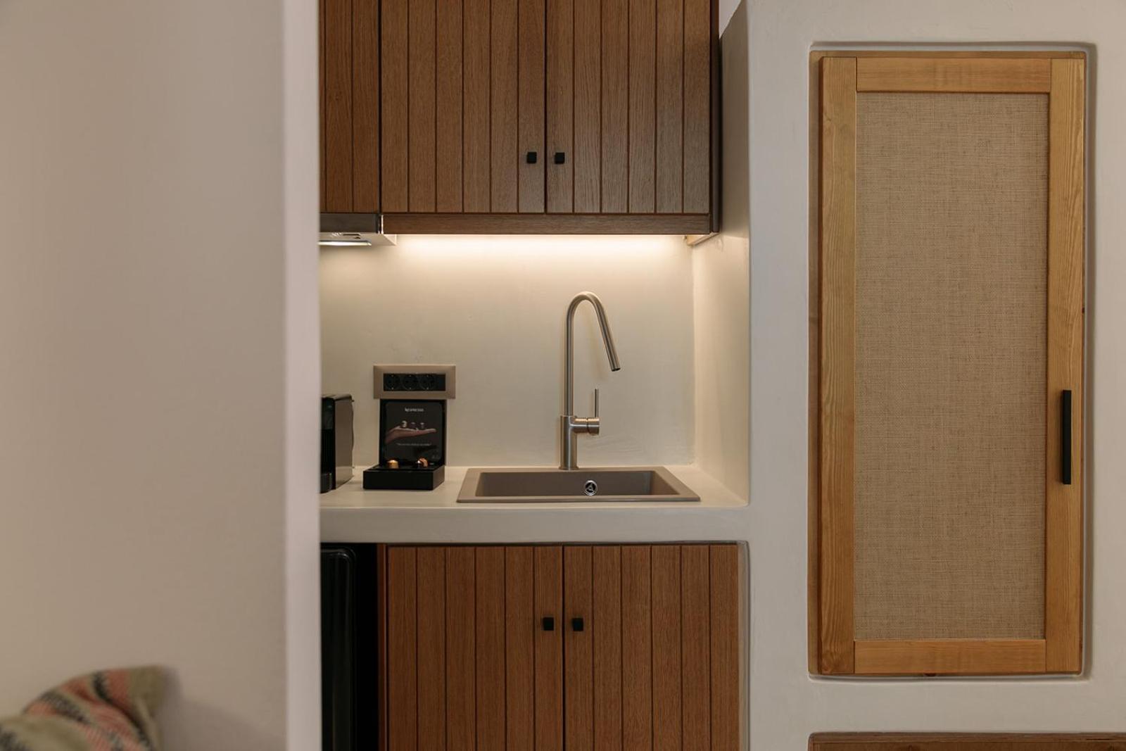 "Makava Suites" Your Luxe Urban Sanctuary Naxos City 외부 사진